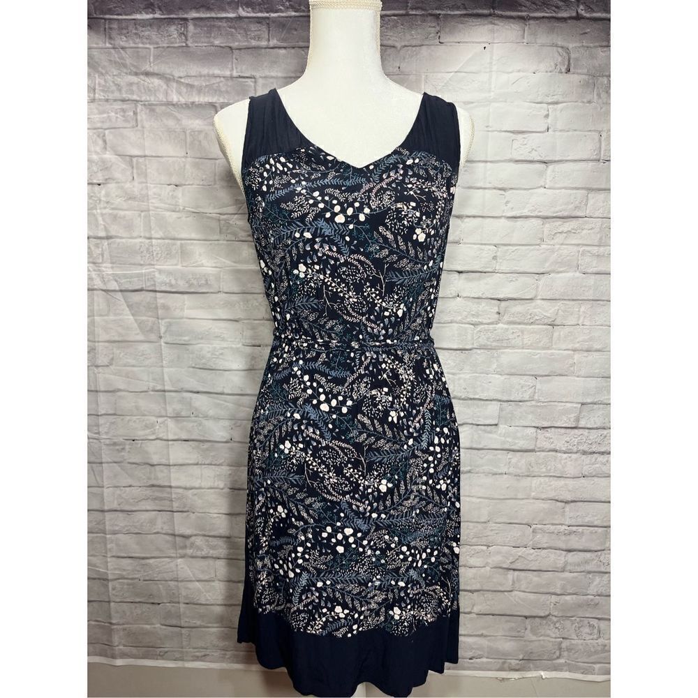 Loft dress sleeveless for woman